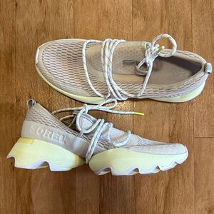 Sorel Kinetic Impact Lace Moonstone/Dark Stone Sneaker